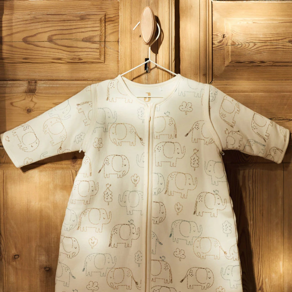 7d8aa072fdfcafe11a91f2dbc109a50d