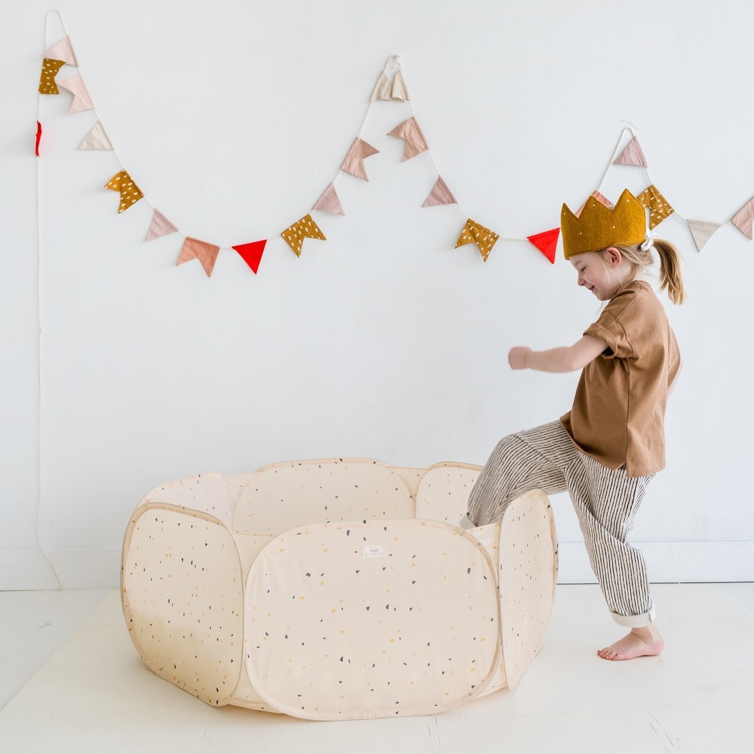 726932a8f76c4d5e51751492af9b6a8d